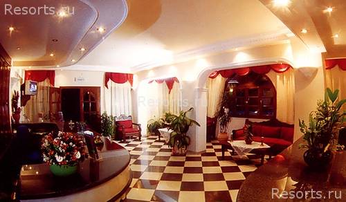Blue Suites Apartments 6